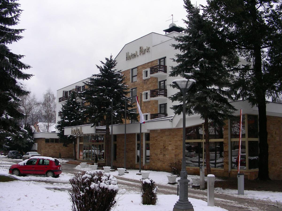 Hotel Park Ivanjica Ngoại thất bức ảnh